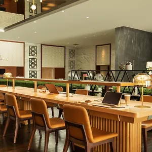 Hotel Sheraton Grand Hotel, *****