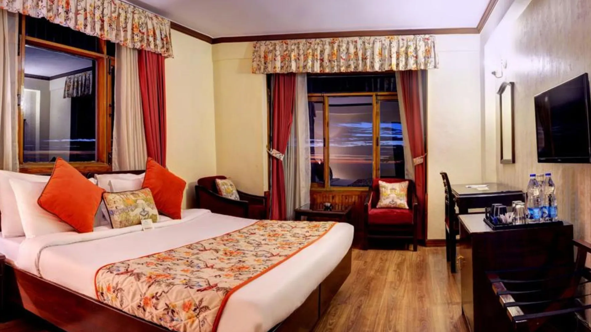 Summit Le Royale Hotel, Shimla Hotel